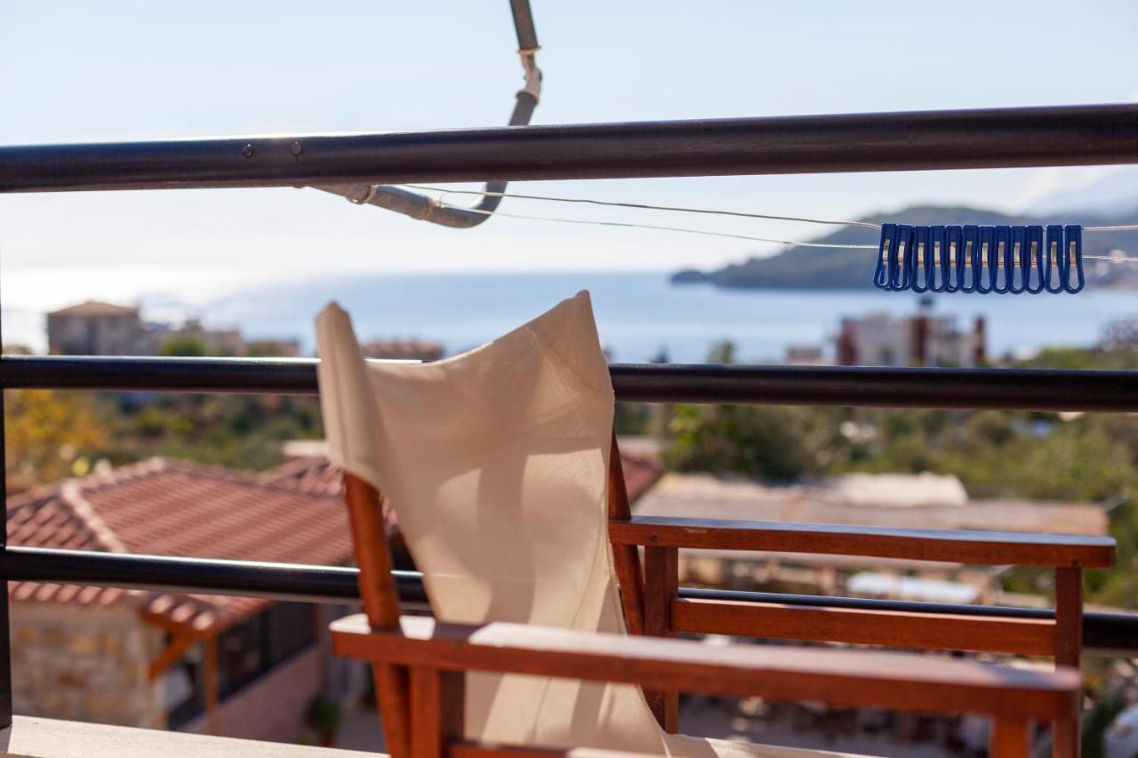 Toni Retzo Rooms Himare Exterior foto