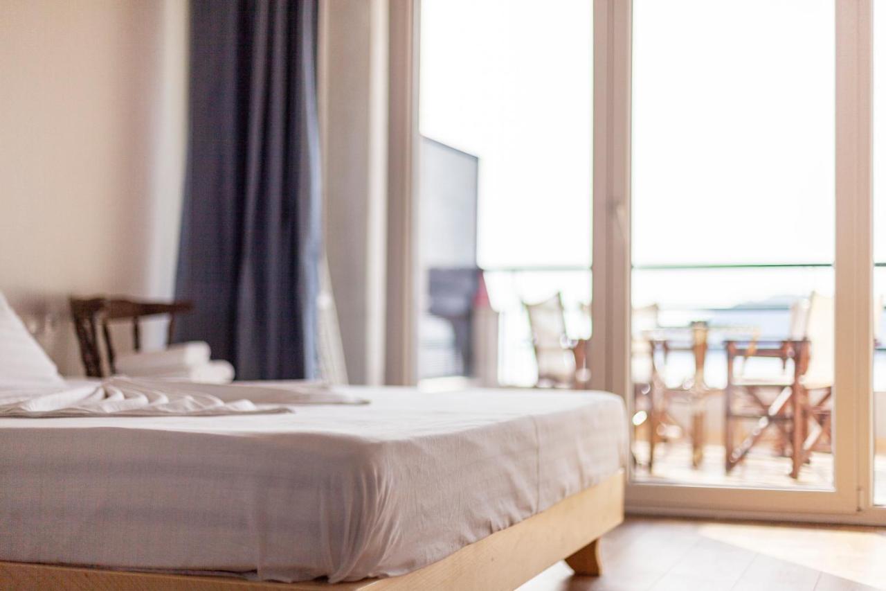 Toni Retzo Rooms Himare Exterior foto